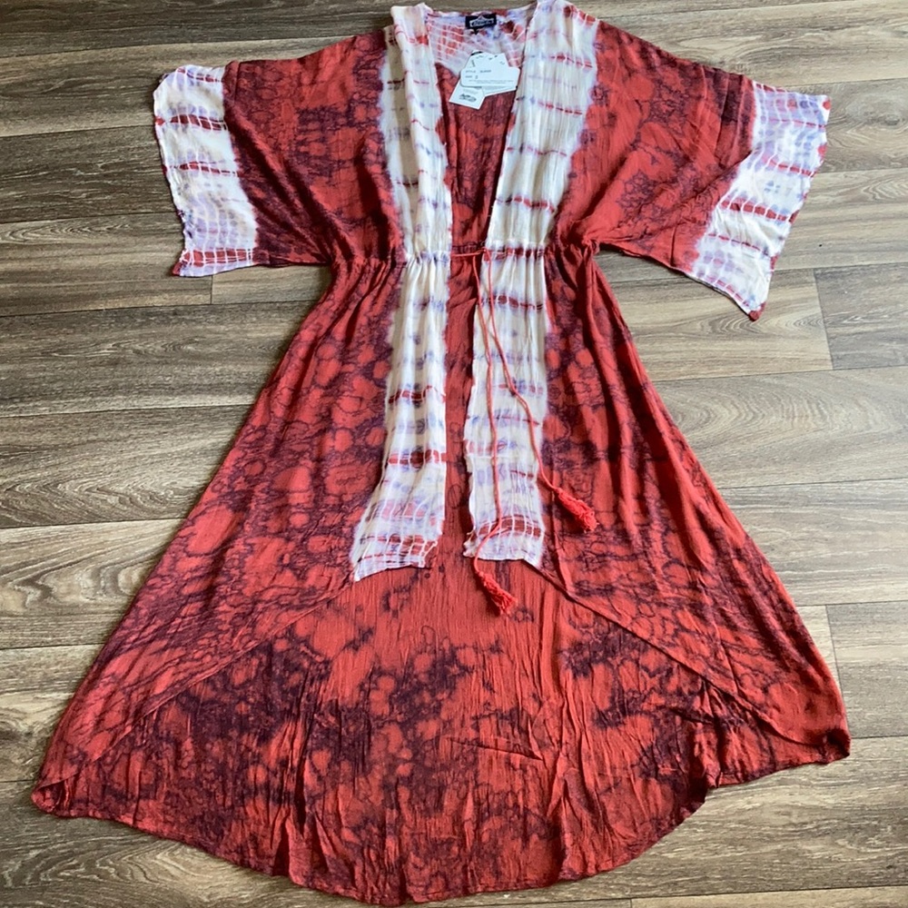 5⭐️!! NWT Boho Tie Dye Kimono Duster Red/White Small - Picture 8 of 12